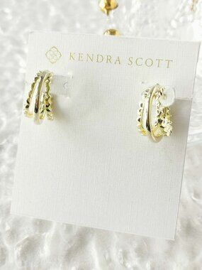 Kendra Scott - Quinn Gold Huggie Earrings - new